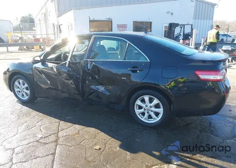 2011 Toyota Camry Le z USA, uszkodzony, nr VIN 4T1BF3EK6BU125028